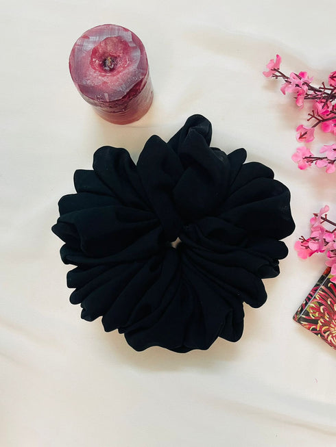 Black Scrunchie - DaalAin