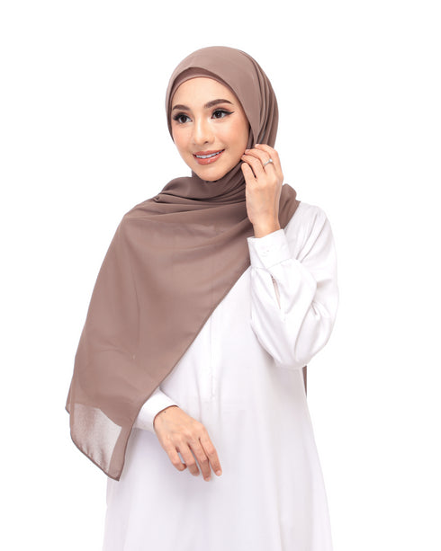 brown magnet hijab-DaalAin