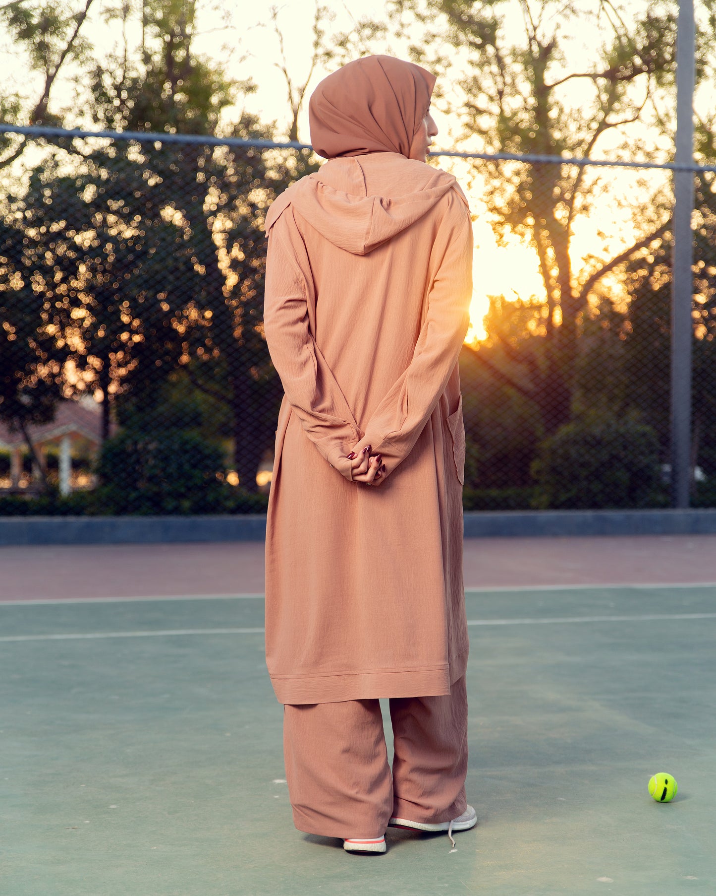 Comfortable and sports friendly hoodies by DaalAin.