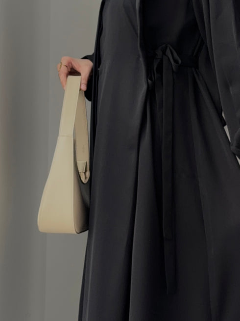 The Side-Tie Essential in Black