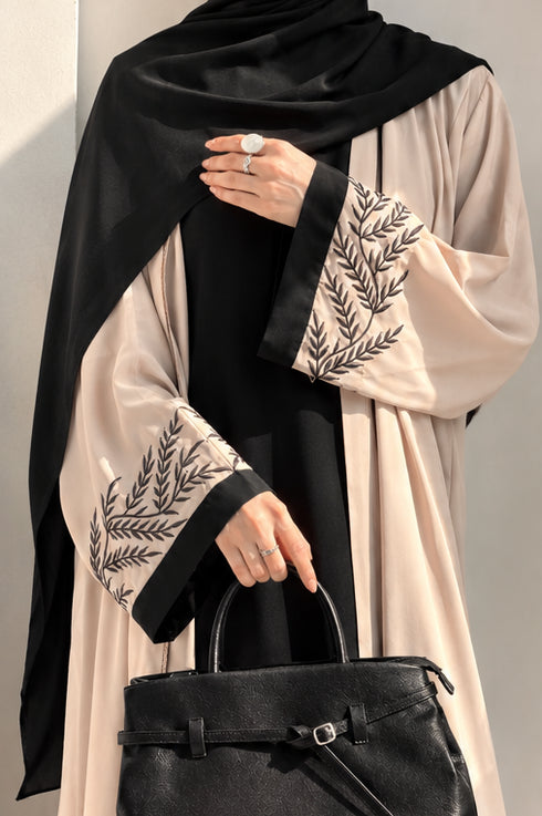 Noir Abaya –Black & Beige Embroidered 2-Piece Abaya