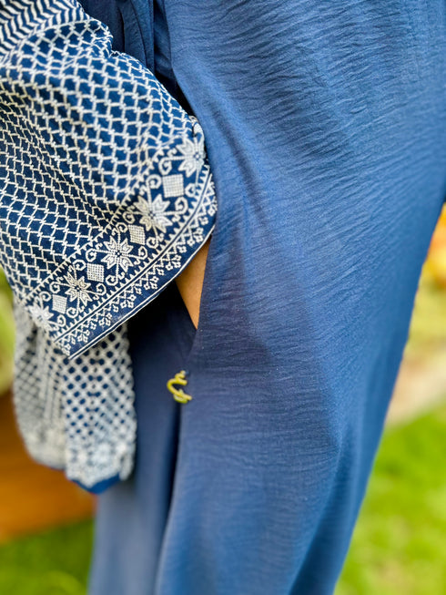 navy blue classic cey abaya