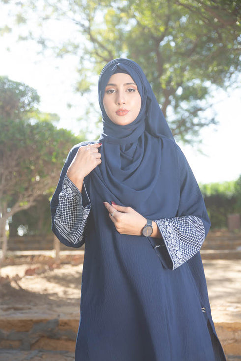 navy blue summer edit