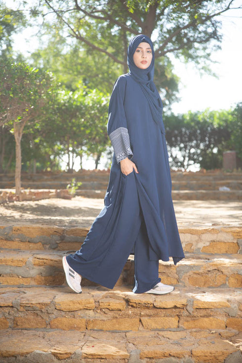 navy blue summer edit