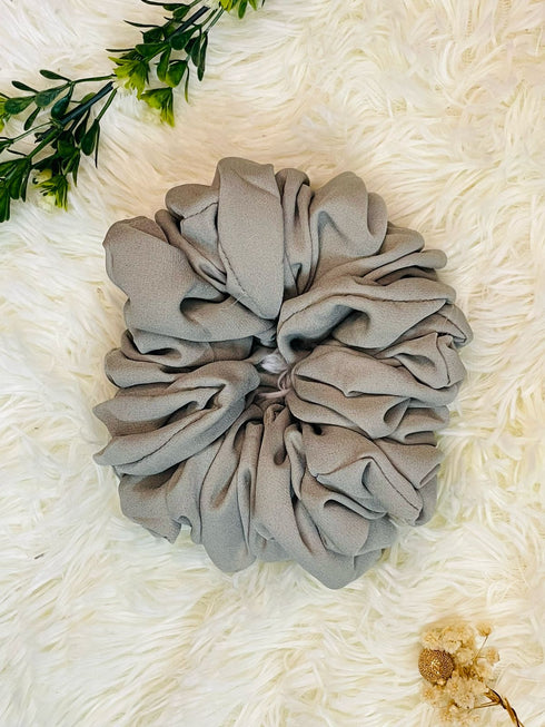 sage green scrunchie-DaalAin