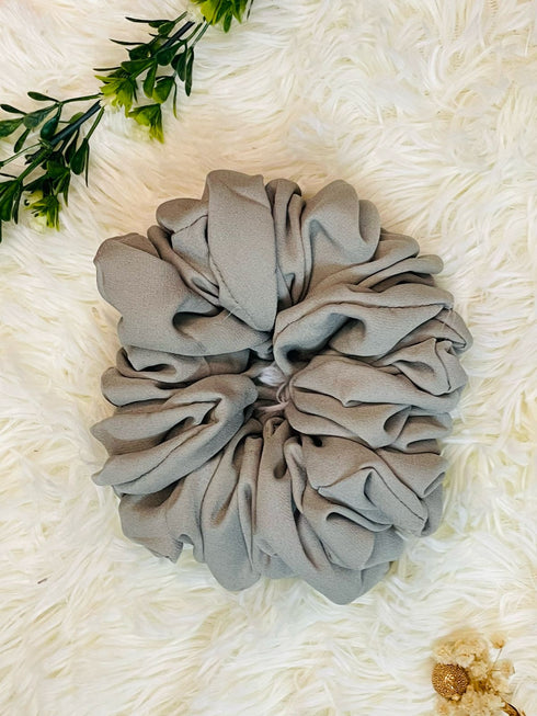 sage green scrunchie-DaalAin