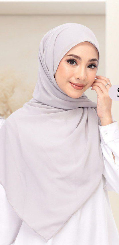 Silver Magnet Hijab by DaalAin