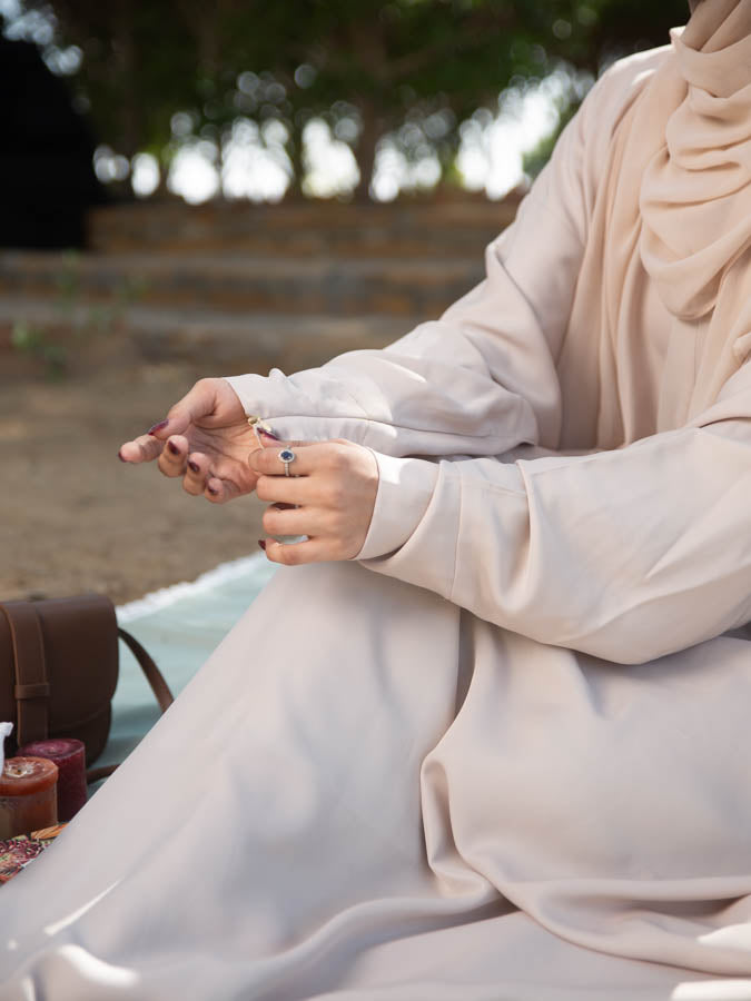 skin kaftan abaya